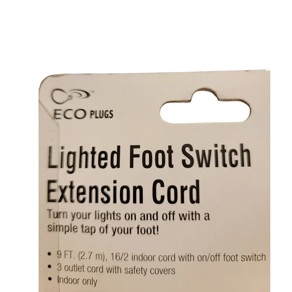 Eco Plugs Lighted Foot Switch Extension Cord 9ft 3 Outlet‎ Indoor Safety Covers